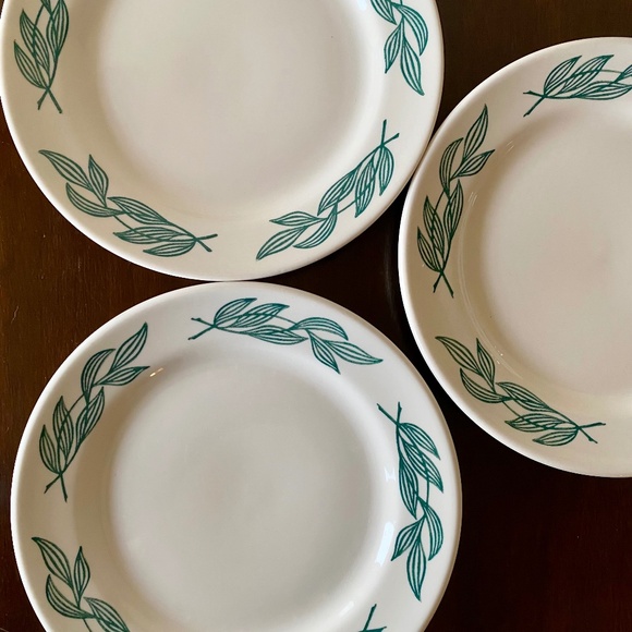 1960s Buffalo China 3 DINNER PLATES 9.5\